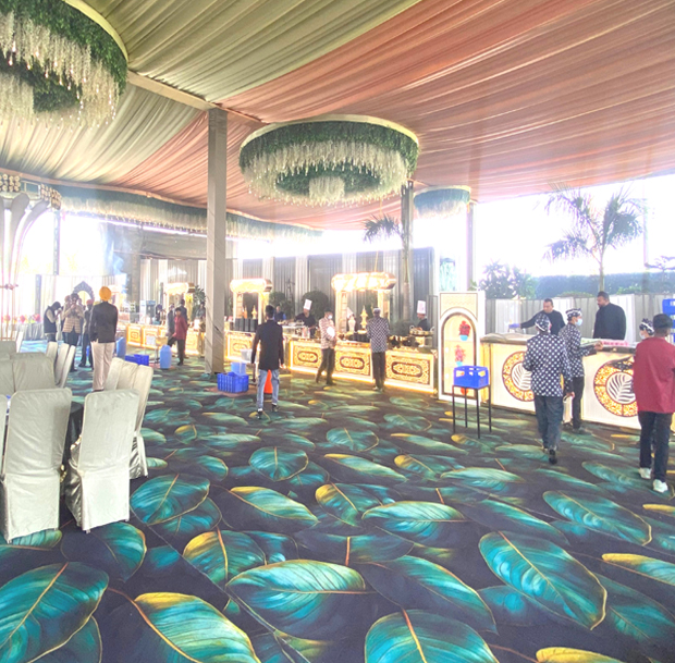 Food Court